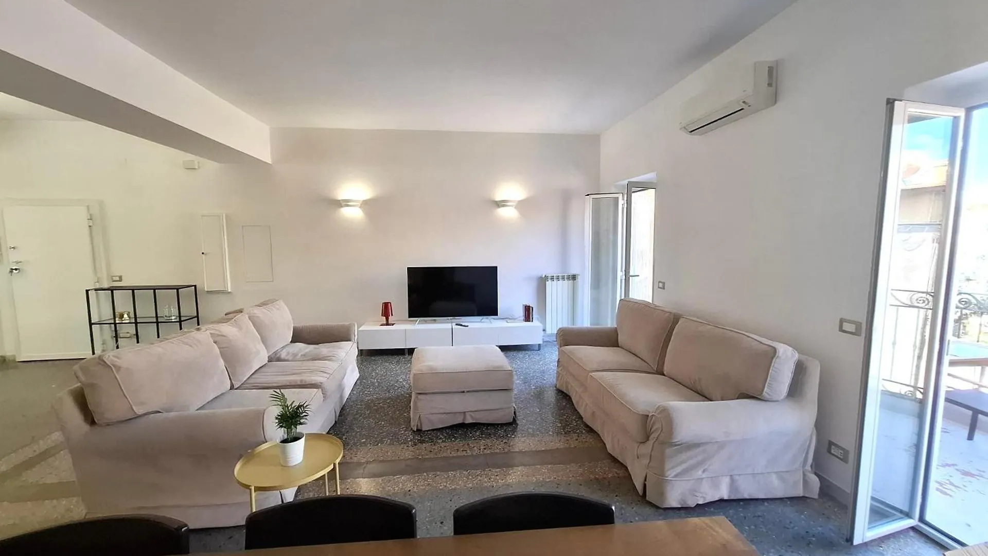 Monti View Apartment Rome